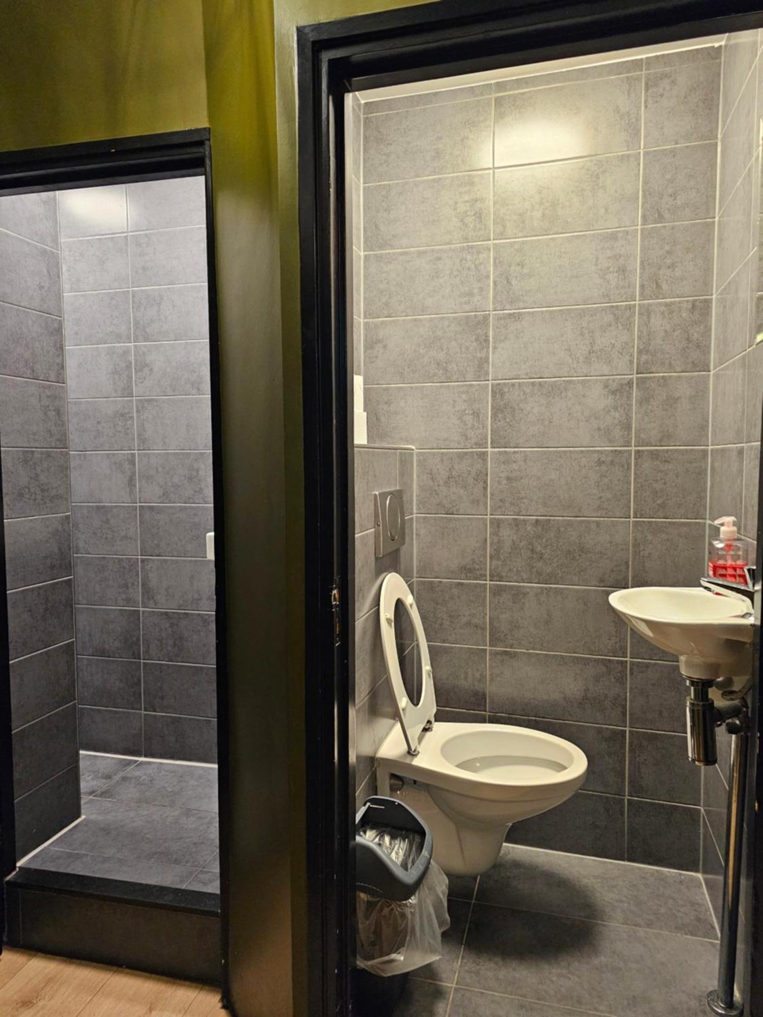 Amsterdam Hostel Orfeo Екстериор снимка