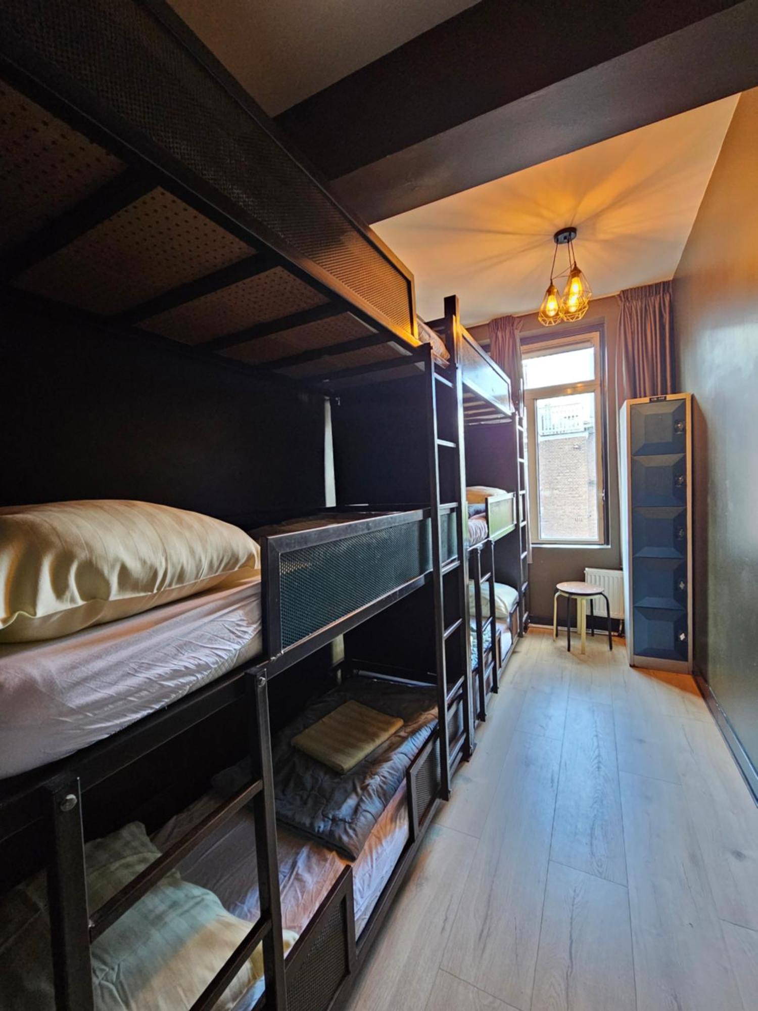 Amsterdam Hostel Orfeo Екстериор снимка